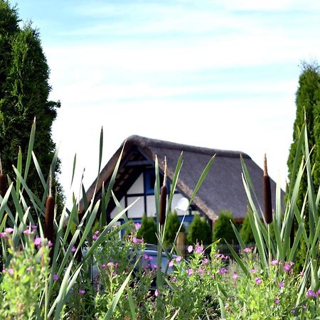 Osada Rybacka Villa Podamirowo Exterior photo